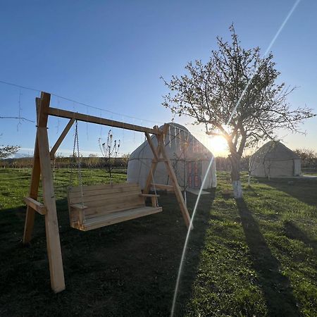 Отель Bosogo Yurt Camp Bokonbayevo Экстерьер фото