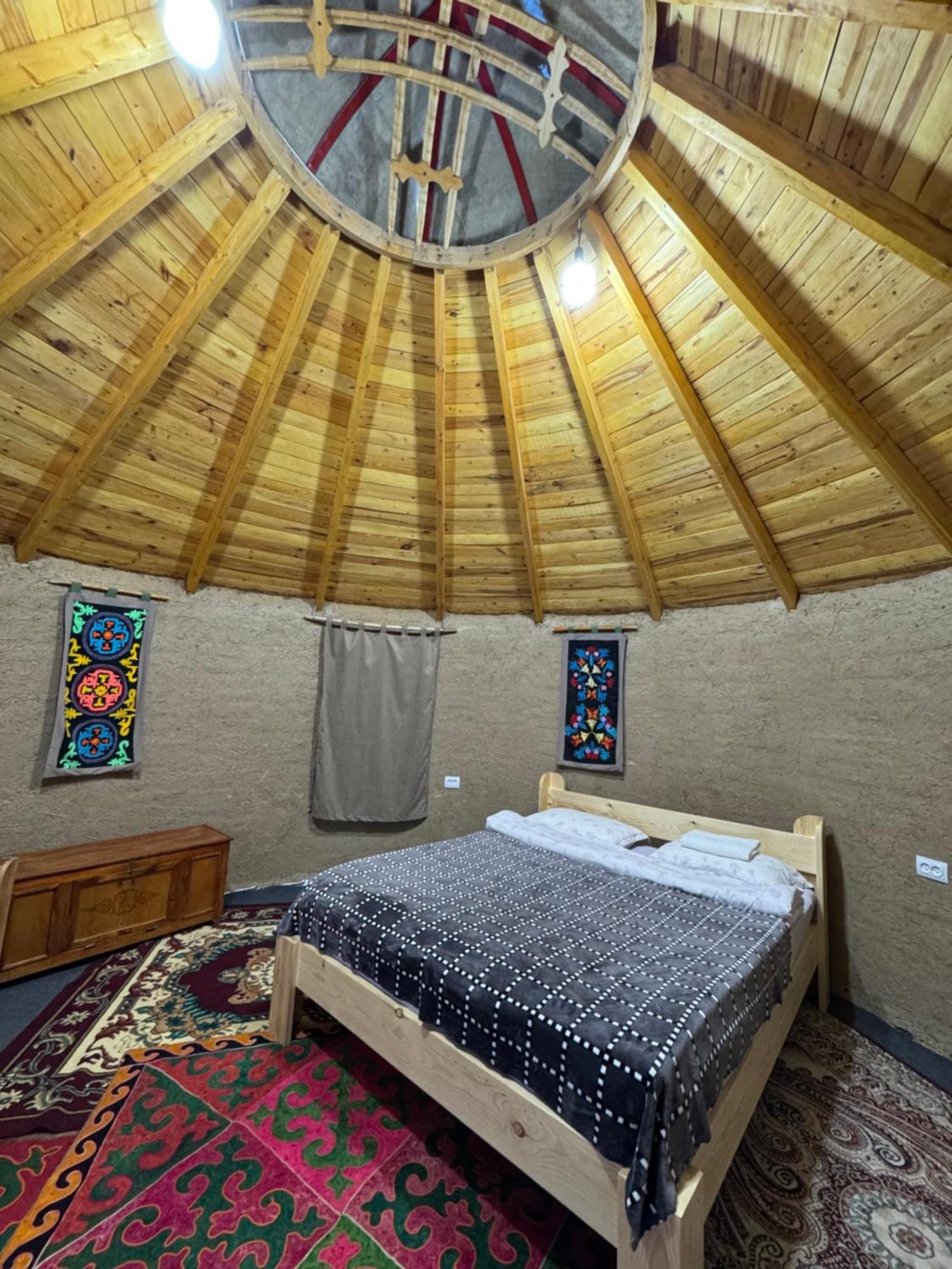 Отель Bosogo Yurt Camp Bokonbayevo Экстерьер фото