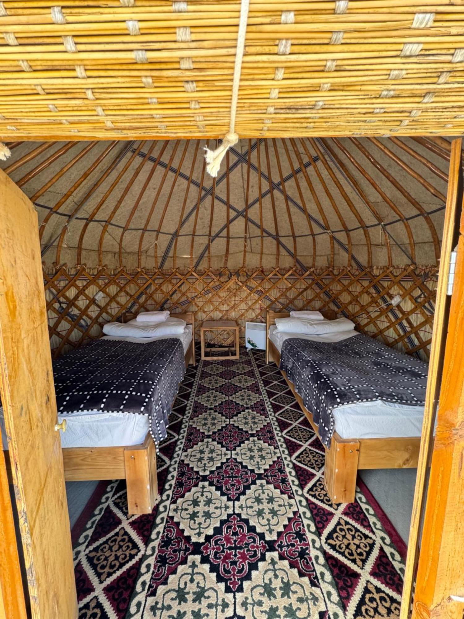 Отель Bosogo Yurt Camp Bokonbayevo Экстерьер фото
